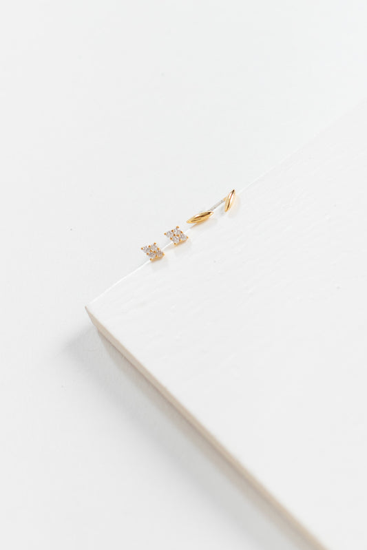 Cove Dainty Earring Set