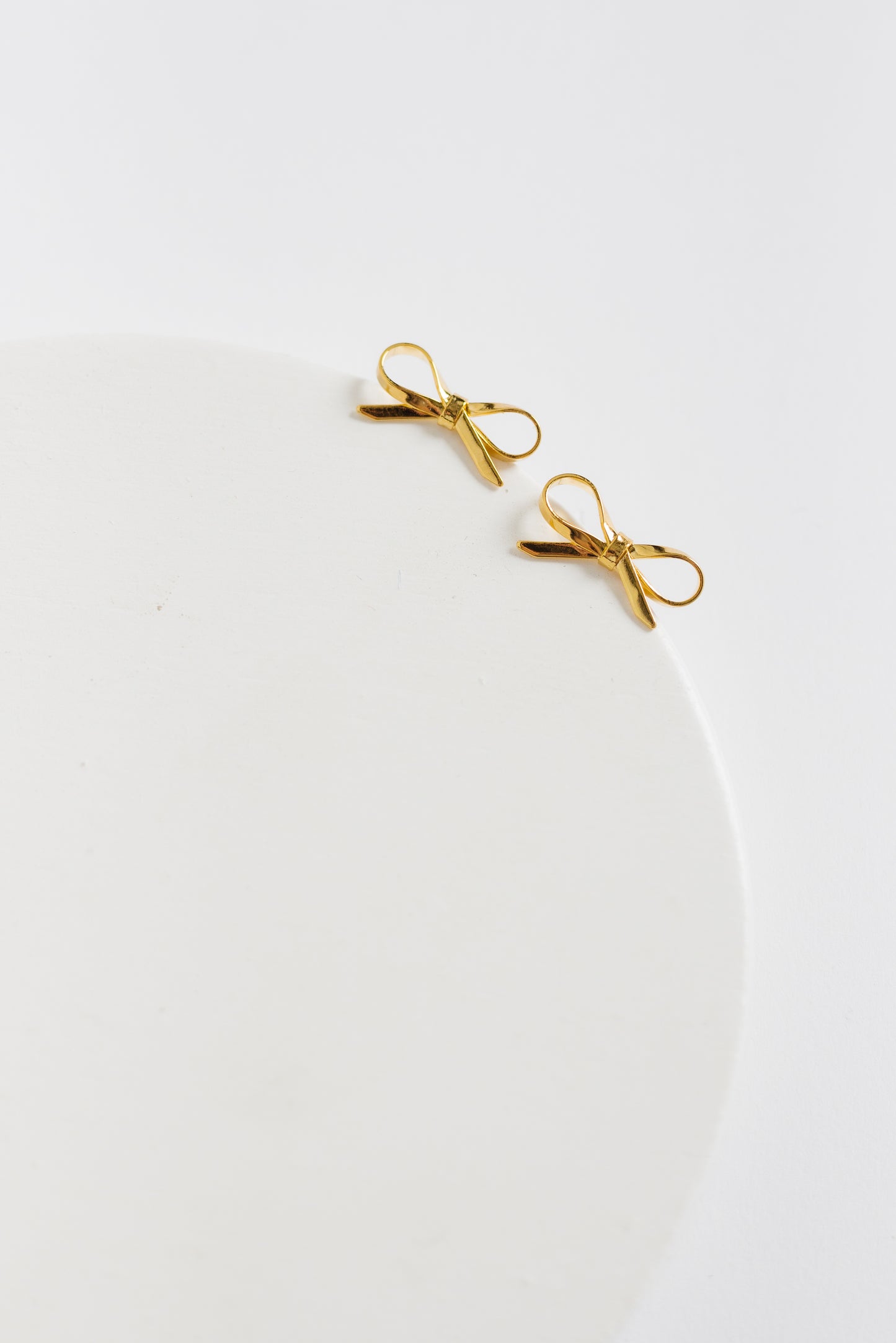 Cove Bow Earrings