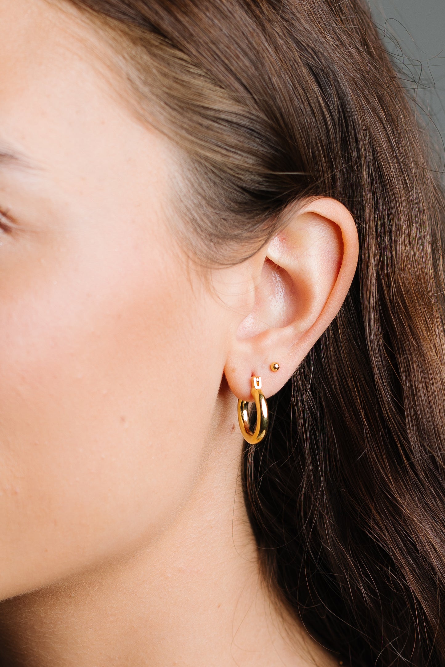 Cove Small Huggie Earrings