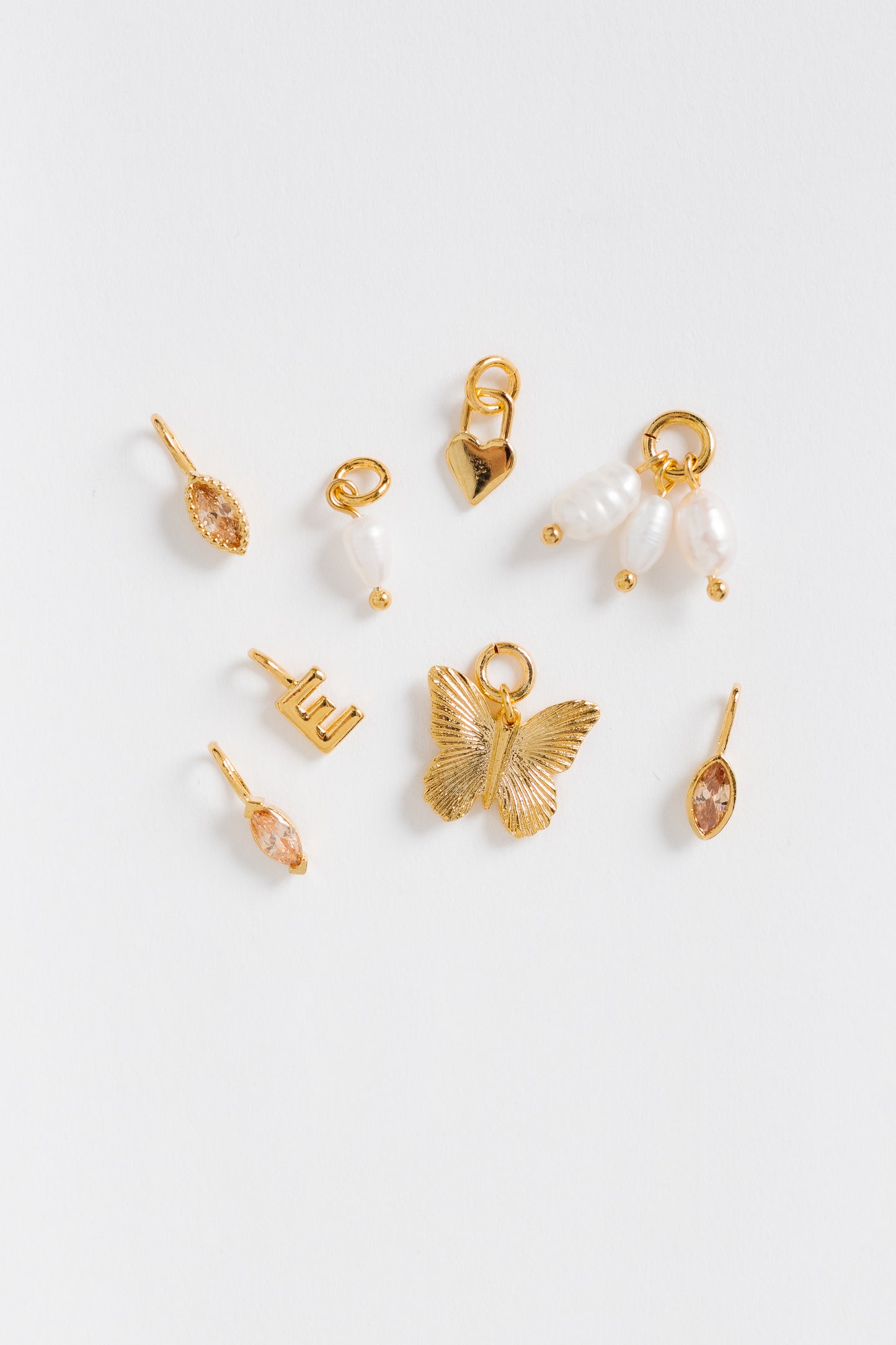 Cove Charm Pearl