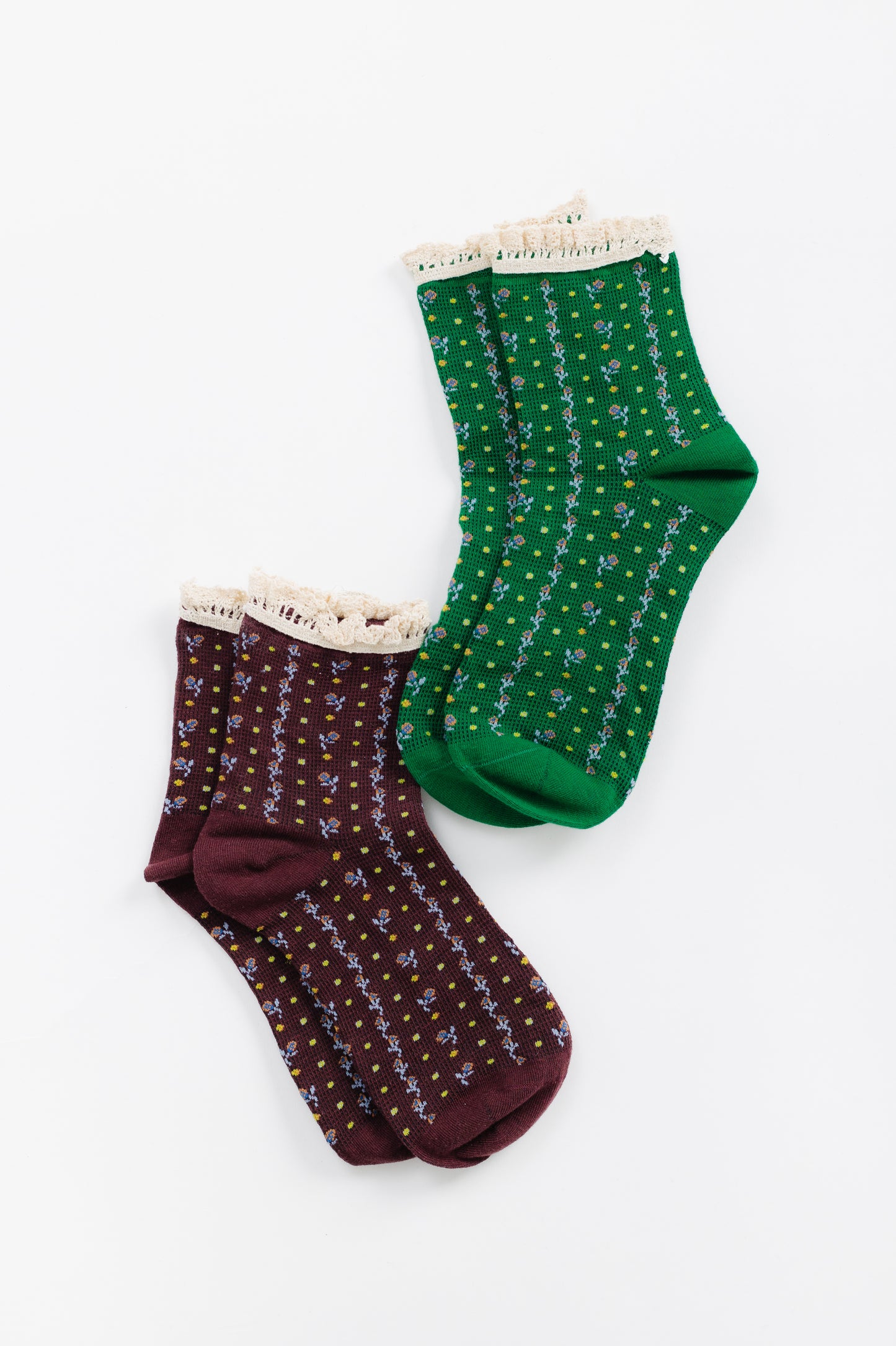 Cove Rosette Socks (2 pair)