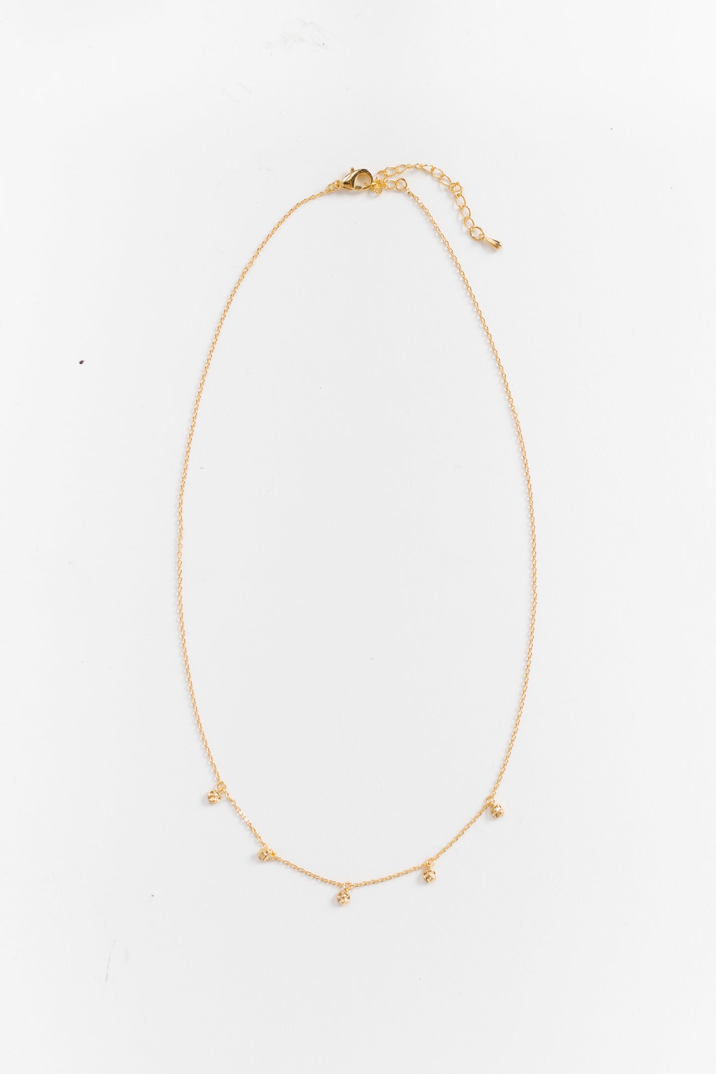 Cove Necklace Medallion Gold
