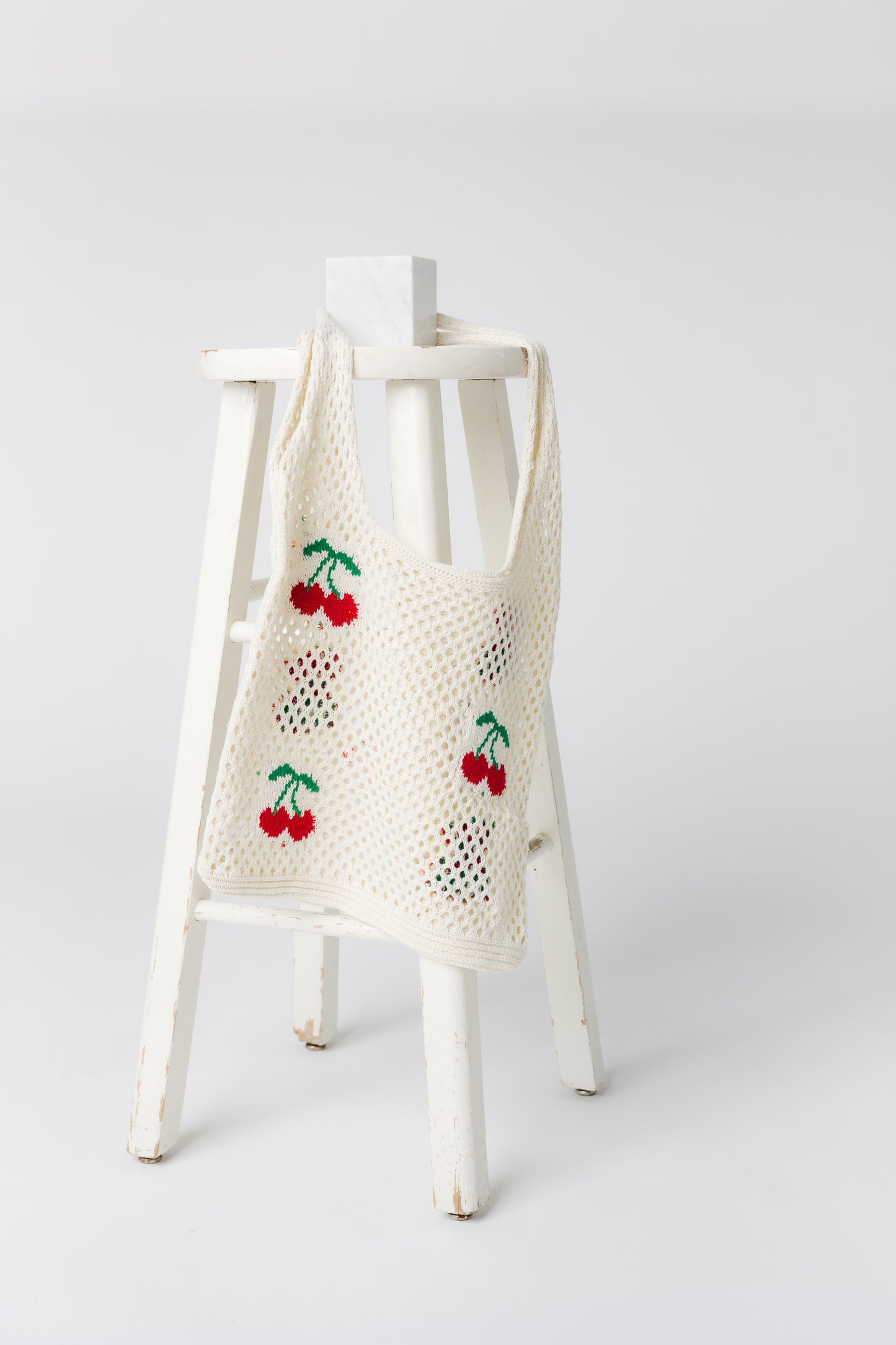 Cove Crochet Shoulder Bag