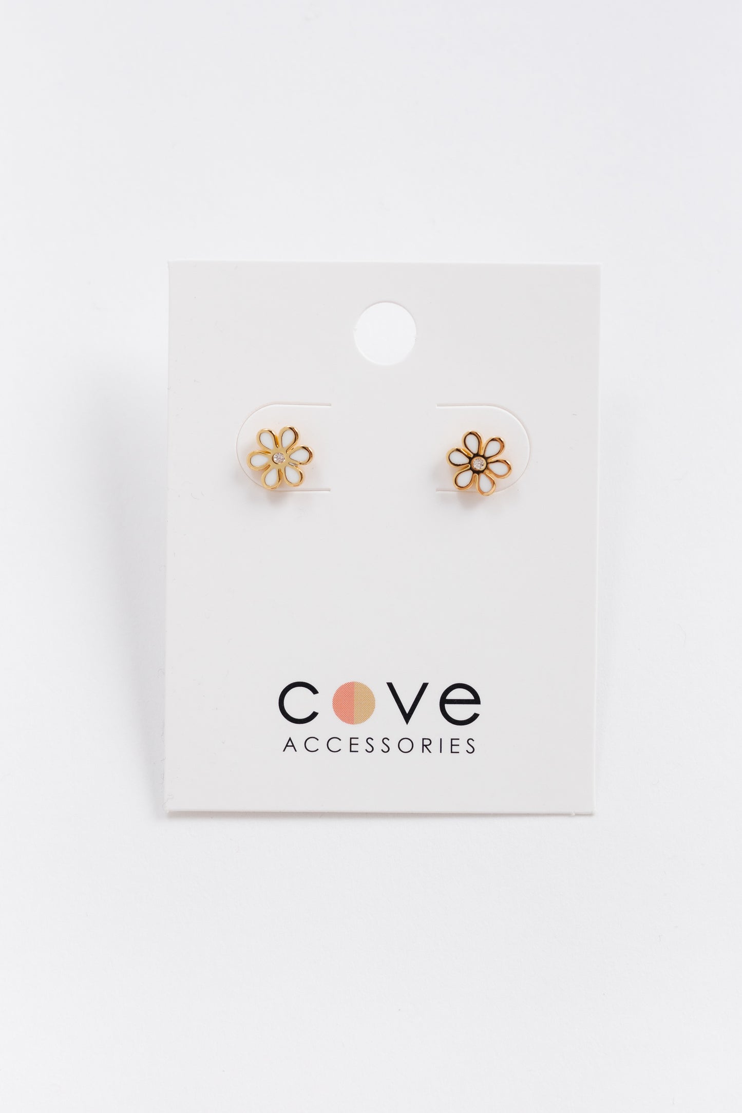 Cove Dainty Daisy Stud Earrings