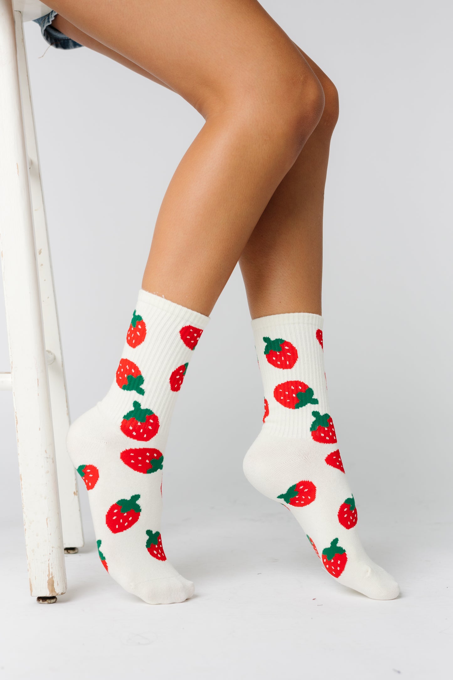 Cove Strawberries Crew Sock