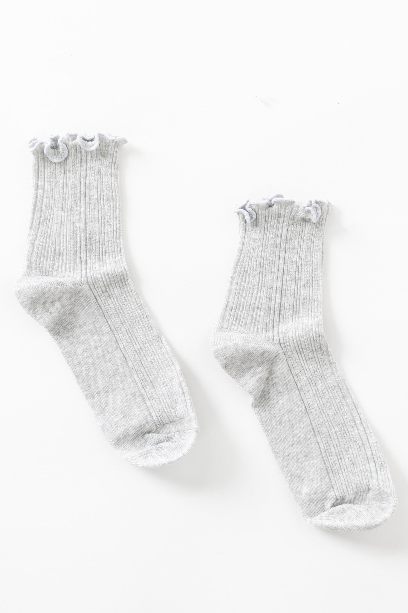 Cove Classy Ruffle Socks