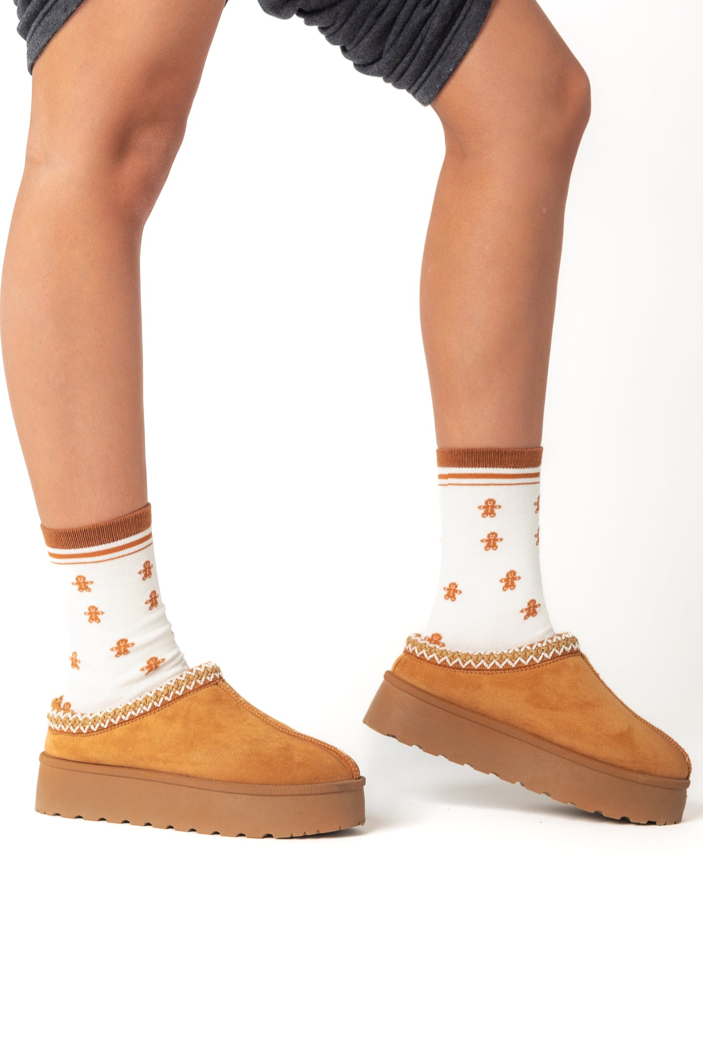 Cove Gingerbread Man Socks